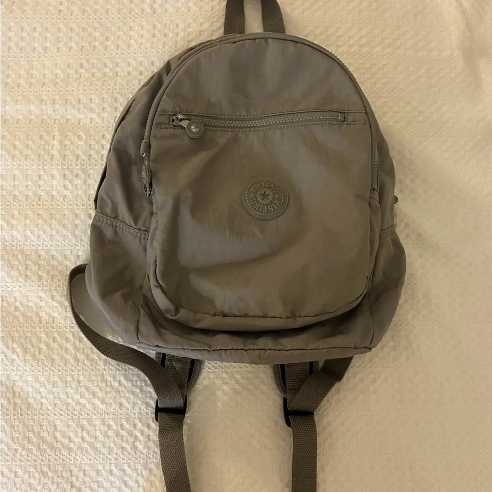 Gray Live Light Kipling Backpack